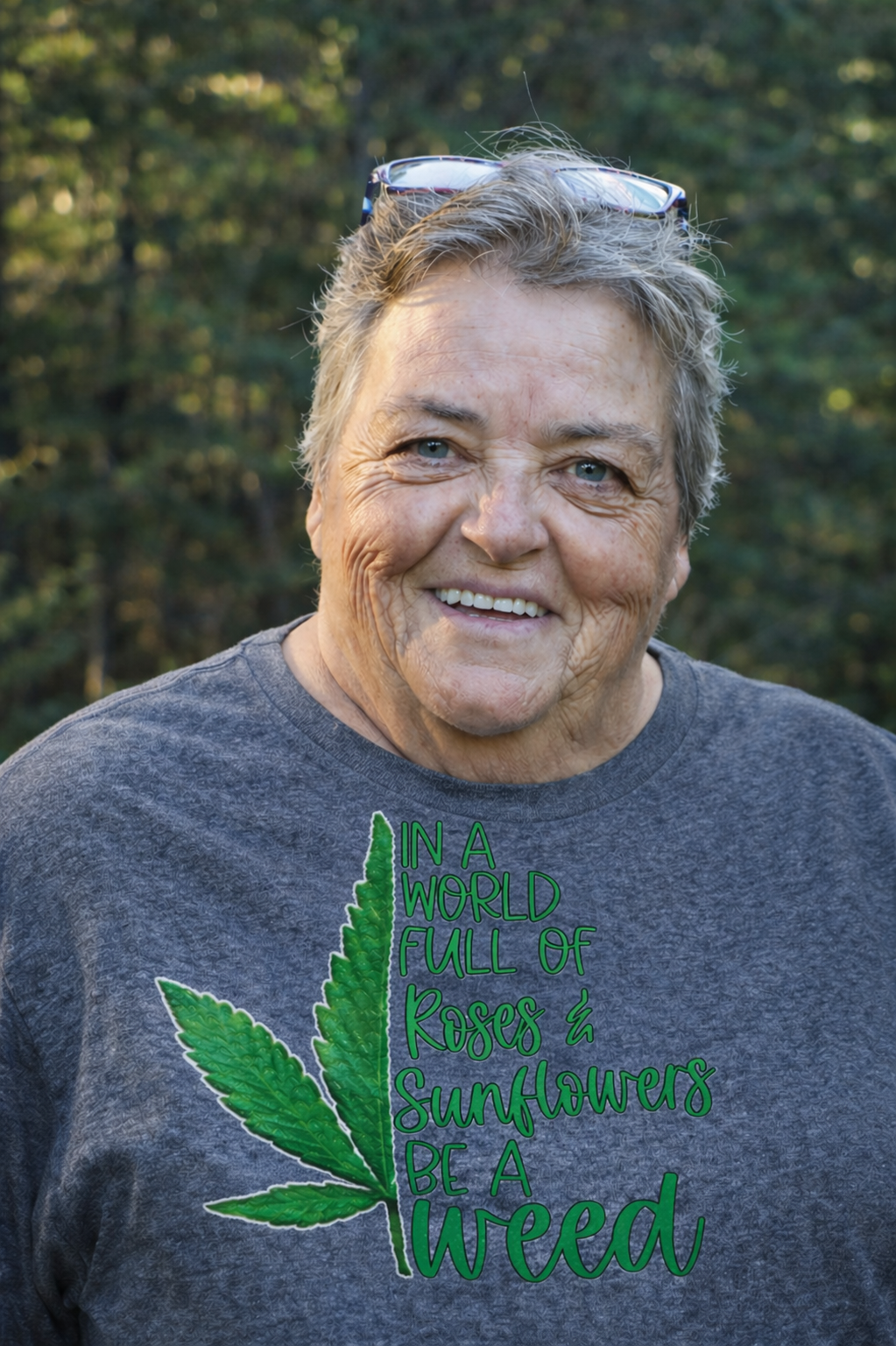 T shirt Be A  Weed